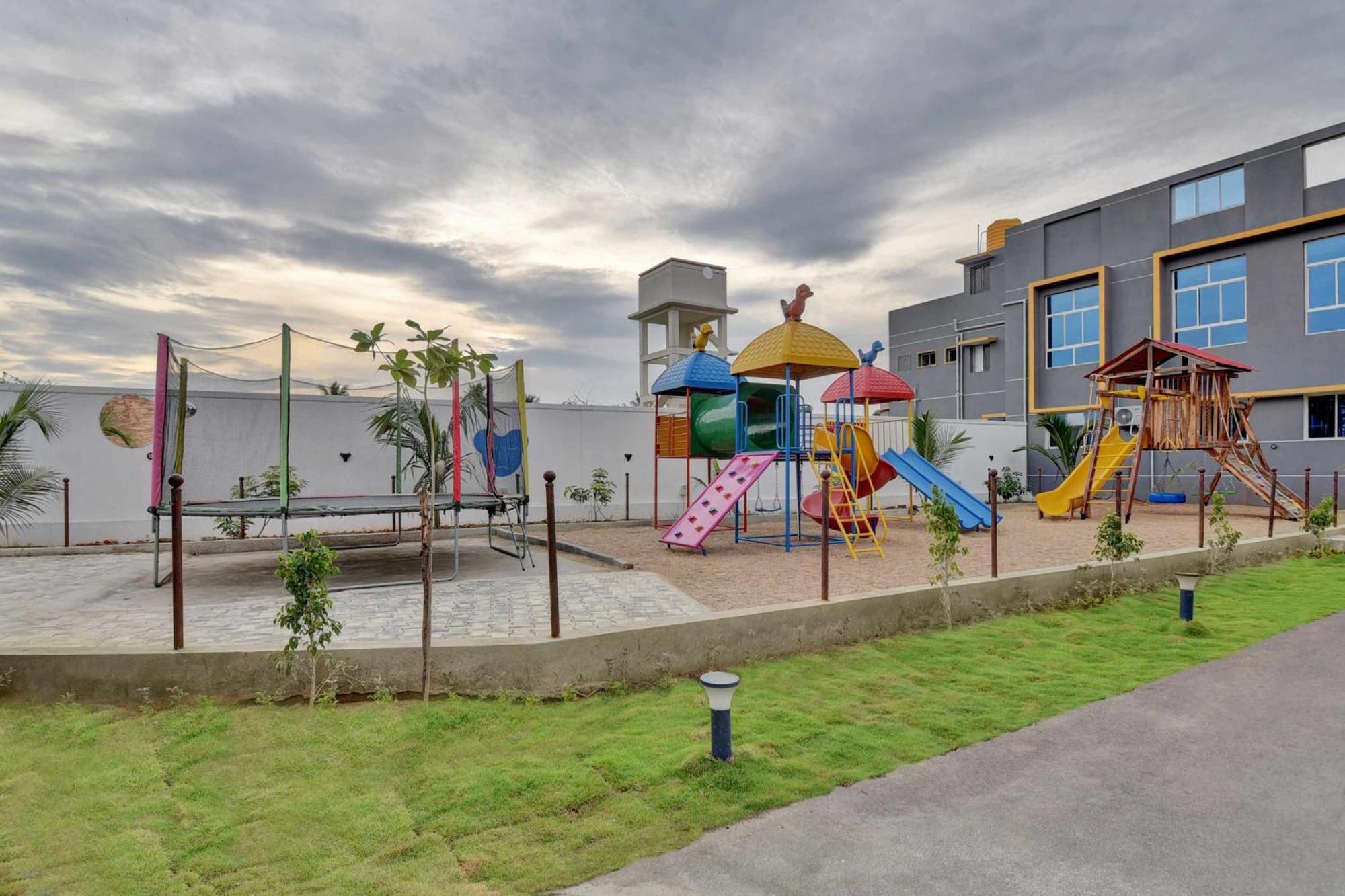 Collectipn O Pradee Queen Resort Chennai Ngoại thất bức ảnh